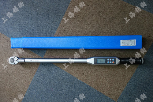 ���@Ť������