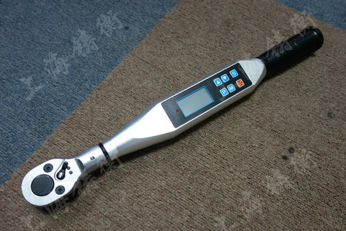 ���@Ť������