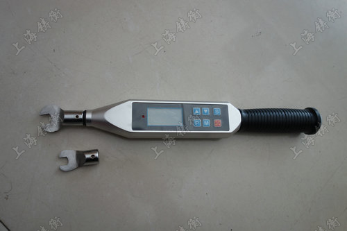   ���@Ť������