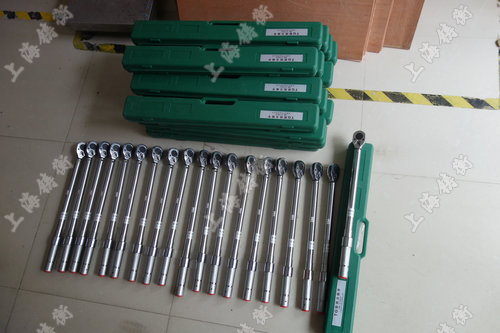 �A��ʽŤ������