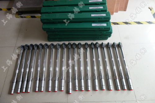 �A��ʽŤ������