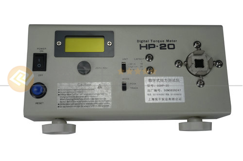 ������؜y����