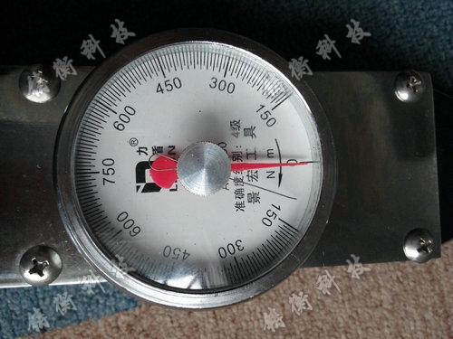 指針式扭力扳手