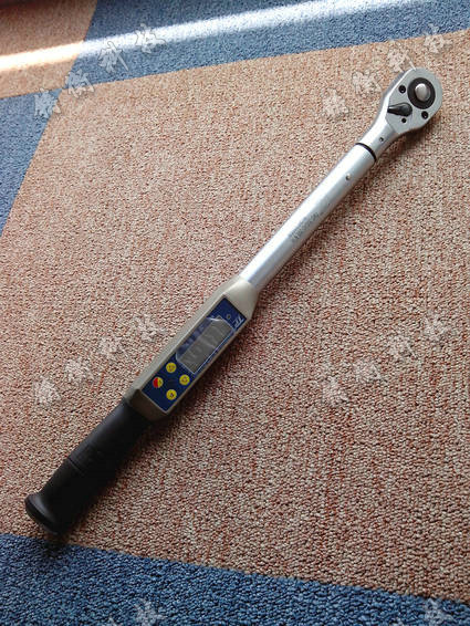 數顯扭力扳手圖片