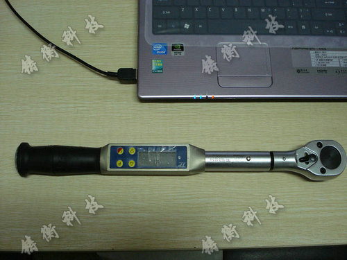 數顯扭力扳手圖片