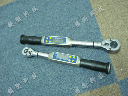 數顯扭力扳手