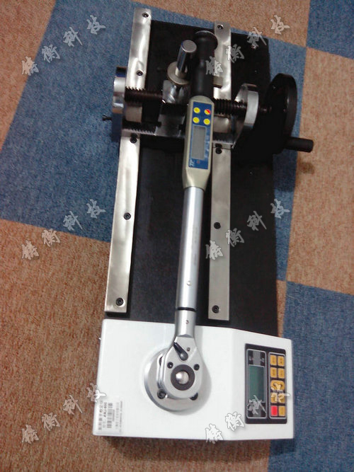 扭力扳手校準儀圖片